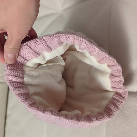 Fox Fur Pink Beanie Double Layered - Picture 6 of 6